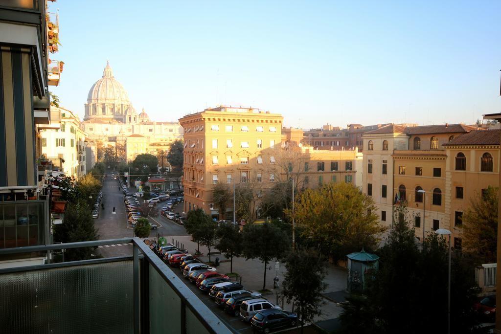 Apartment Appartamento Con Vista San Pietro Rom